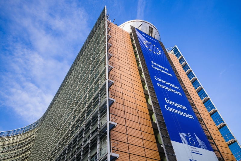 «Если одумаются, пусть обращаются»: как МИД РФ отреагировал на звучащие в Европе призывы наладить диалог с Россией