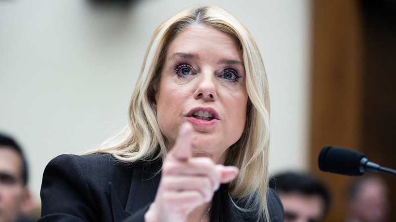 Генпрокурор США опубликовала список из 300 влиятельных фигур из файлов Эпштейна