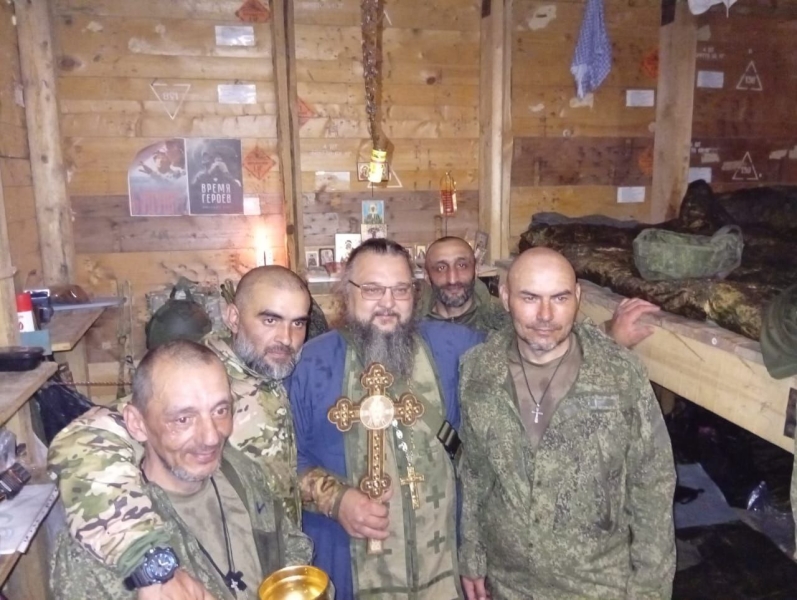 «Нас преследовали FPV-дроны, работала артиллерия врага»: шеврон с Богородицей спас жизнь бойцу СВО