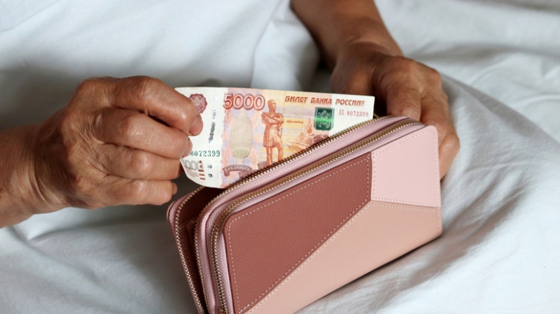Средний размер социальной пенсии в России вырастет до 16,5 тысячи рублей