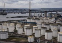 Цена нефти Brent превысила $115 за баррель