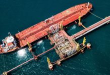 «Для укрепления стабильности на мировых энергетических рынках»: США ослабили санкции против российской нефти