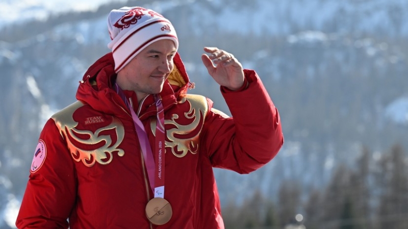 «Гордость однозначно»: россияне прошли под флагом страны на церемонии открытия и завоевали две бронзы на Паралимпиаде