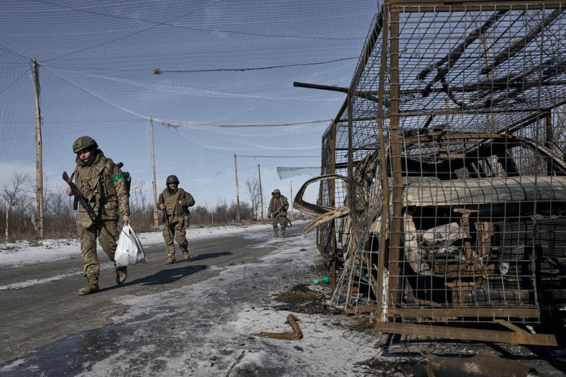 Мантра лояльности Вашингтону: как Зеленский пытается использовать обострение вокруг Ирана в своих интересах