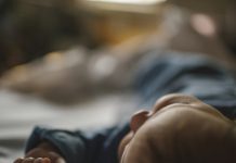 Политолог назвал правильным подходом выплаты студентам при рождении ребёнка