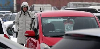 Россиянам объяснили, как избежать налогов после продажи машины