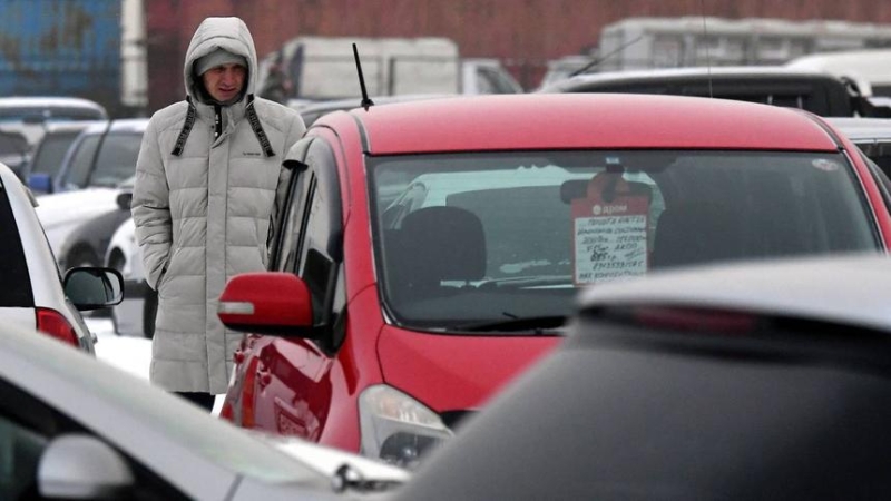 Россиянам объяснили, как избежать налогов после продажи машины