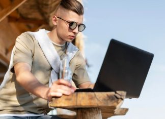 Як вибрати хостинг для сайтів в Україні