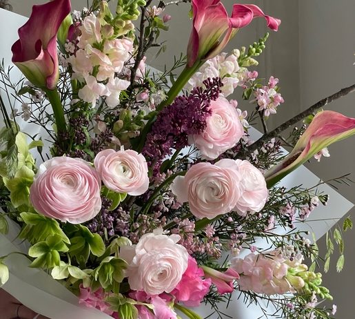 Авторские букеты: искусство, вдохновение и индивидуальность