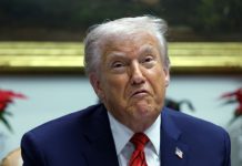 Трамп назвал глупым вопрос о якобы передаче Россией разведданных Ирану