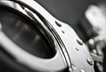 В Москве задержали подозреваемого в обслуживании узла связи мошенников