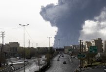 Заявление о гибели секретаря Совбеза Ирана и «приоткрытый» Ормузский пролив: как развивается ситуация на Ближнем Востоке