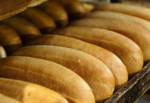 «Закрепили рецептуру и классические технологии»: в России начнёт действовать новый ГОСТ на белый хлеб