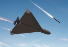 Аэропорт Кувейта загорелся после атаки иранских беспилотников