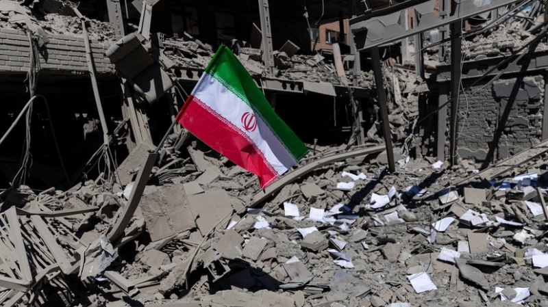 Атакован НПЗ и сбит беспилотник: Иран обвинил США и Израиль в нарушении перемирия