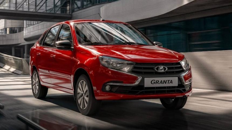 АвтоВАЗ бесплатно установит на Lada Granta оборудование