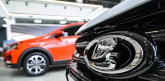 АвтоВАЗ планирует оснастить автомобили проекционным дисплеем