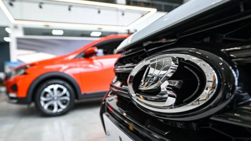 АвтоВАЗ планирует оснастить автомобили проекционным дисплеем