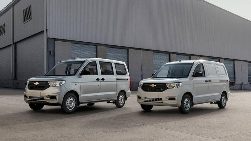 Chevrolet объявил старт продаж популярных мини-вэнов в соседней стране