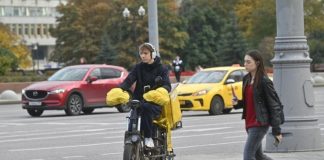 Для велокурьеров подготовили жёсткий запрет в одном городе России