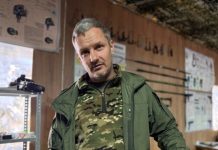 «Две гранаты, внезапность — и вперёд»: как боец с позывным Пепел после ампутации ноги продолжил воевать на СВО