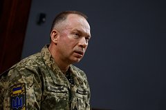 Главнокомандующий ВСУ признал наступление России по всей линии фронта