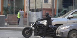 Юрист напомнила о штрафах для ночных мотоциклистов