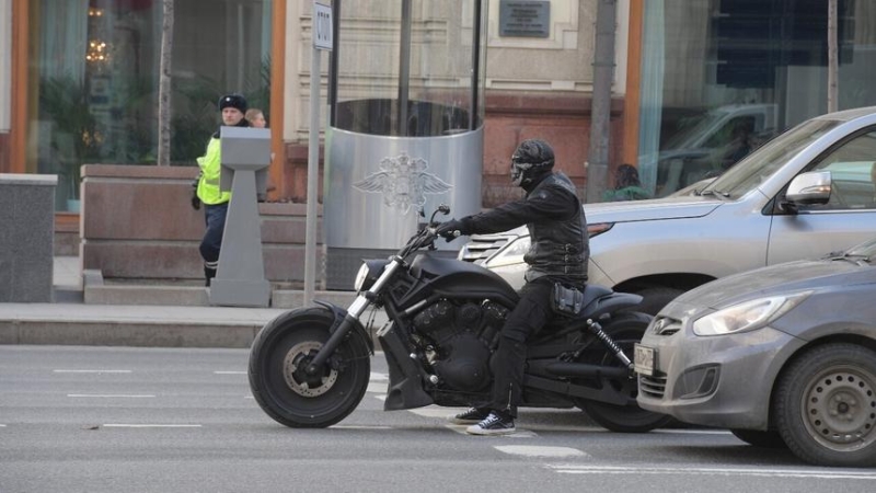 Юрист напомнила о штрафах для ночных мотоциклистов