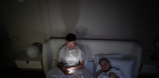 Кардиолог назвал три вечерние привычки, которые убивают сердце