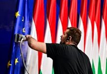 Кремль отказался поздравить Мадьяра с победой на выборах в Венгрии