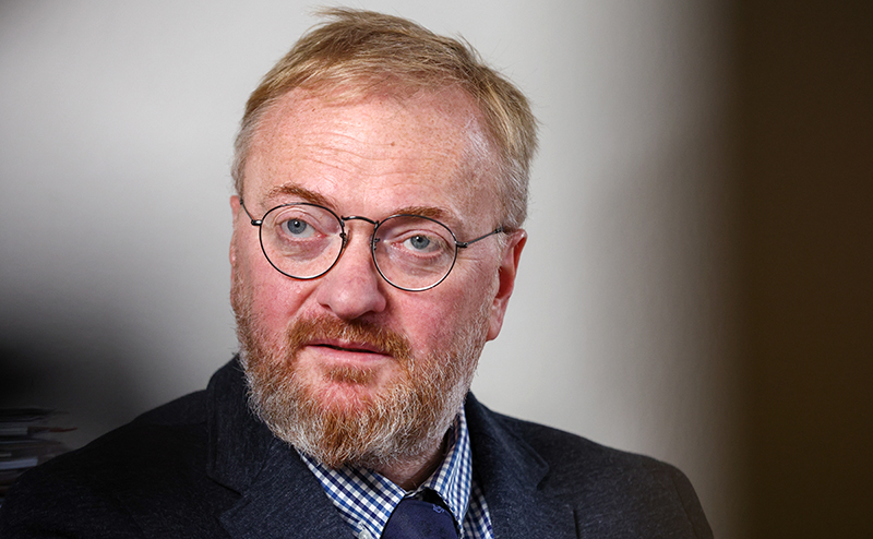 Милонов грубо отреагировал на угрозу Бони