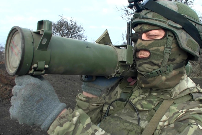 Минобороны РФ рассказало о подвиге сержанта в зоне СВО