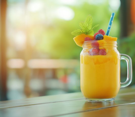 Названа опасность фрешей и смузи