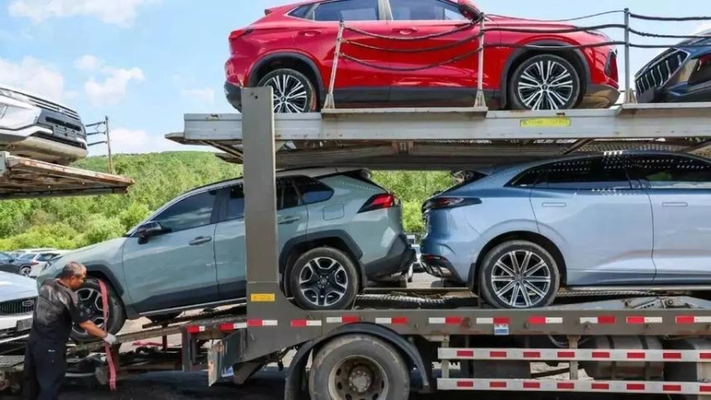 Названы пять моделей, которые сейчас выгодно везти из Китая