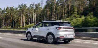 Пять китайских машин стали хитами вторичного рынка России