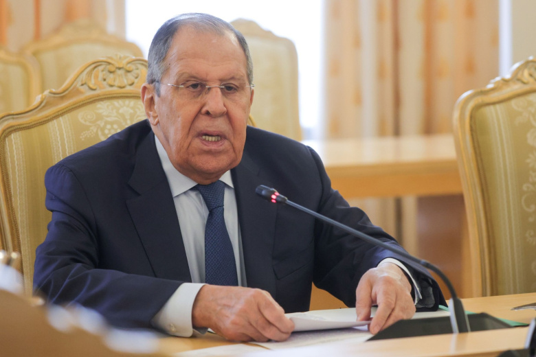 «Плечом к плечу, спина к спине»: Лавров об отношениях РФ и Китая