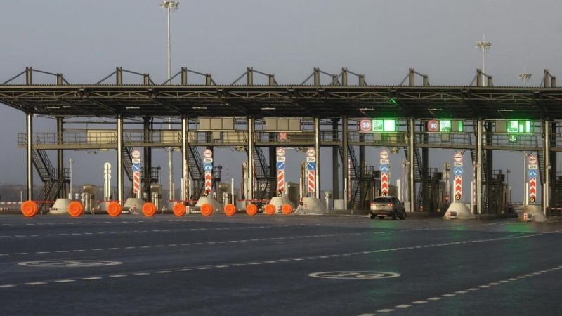 Россиян хотят оставить без бесплатных автодорог