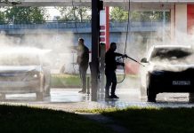 Россиянам перечислили способы защиты машин от коррозии