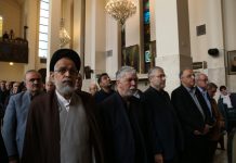 Тысячи иранцев почтили память Хаменеи на 40-й день траура