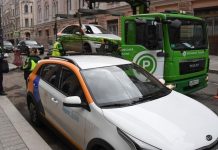 В Госдуме призвали предупреждать водителей об эвакуации их машин