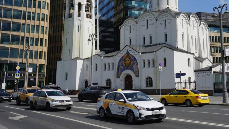 В России начнут следить за таксистами по-новому