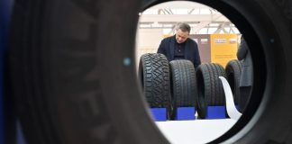 В России с прилавков могут пропасть дешёвые шины для машин