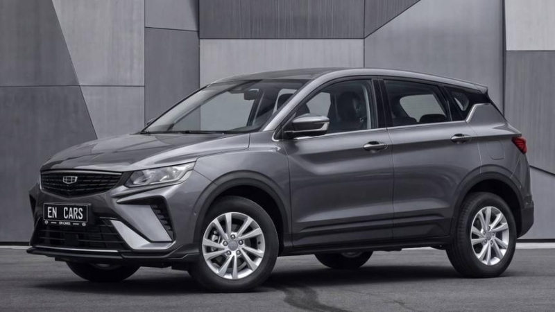 В Россию вернулся недорогой компакт-кросс Geely