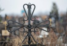 В США нашли новые могилы воевавших на Украине американских наемников