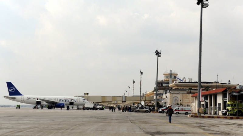 Al-Ikhbariya: силы ПВО Сирии отражают «израильский авиаудар» в районе аэропорта Алеппо