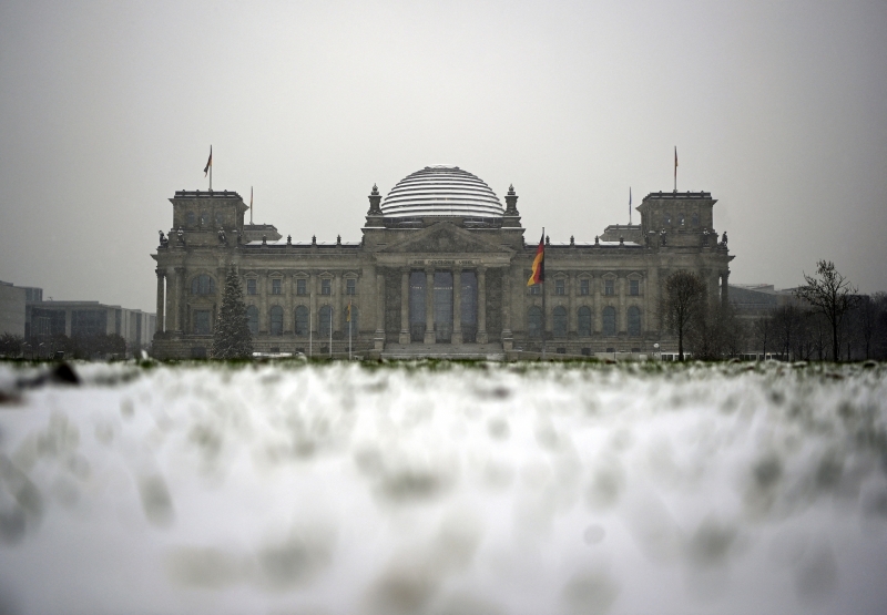 Амбициозные претензии: почему Варшава выразила сомнения в надёжности Берлина в ситуации вокруг Украины