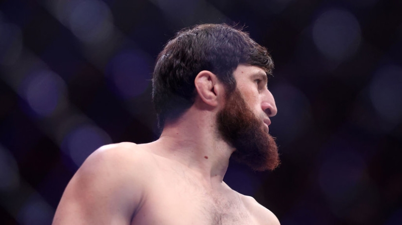 Анкалаев стал пятым российским чемпионом UFC