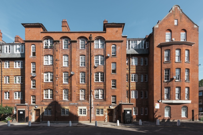 «Аудитория отвернётся»: почему активистка ФБК Мария Певчих умолчала про дорогую квартиру в Лондоне