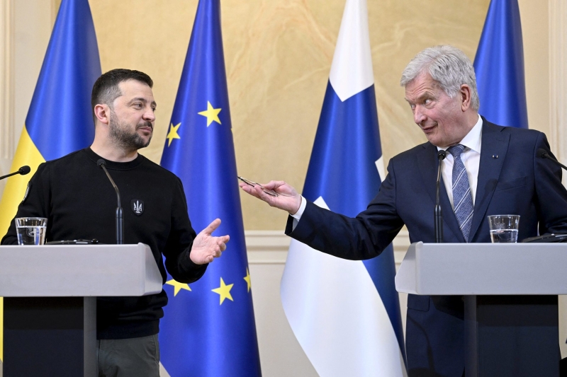 Авиационный голод: Финляндия не будет передавать Украине свои истребители Hornet