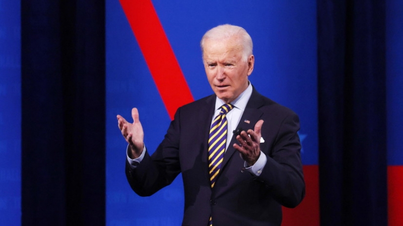 Байден поздравил NASA с успешной посадкой Perseverance на Марс